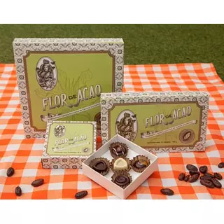 Caja de Bombones y Trufas Flor de Acao Rellena de Frutas Exóticas