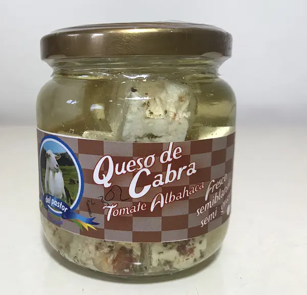 Queso de Cabra con Tomate y Albahaca, Semiblando, Semigraso de Cundinamarca