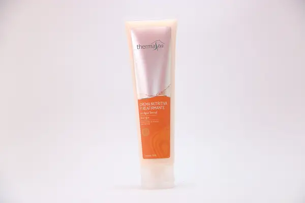 Crema Nutritiva y Reafirmante de Mango Elaborada con Agua Termal