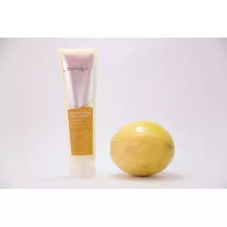 Crema Nutritiva y Reafirmante de Maracuyá Elaborada con Agua Termal