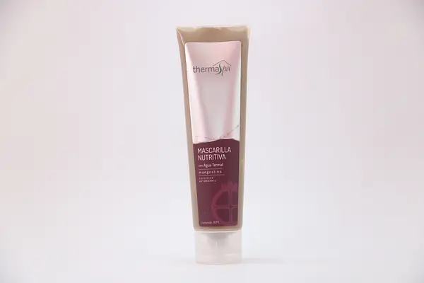 Exfoliante Natural de Mangostino Elaborado con Agua Termal y Albaricoque