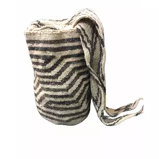 Mochila Arhuaca Pequeña con Diferentes Diseños.
