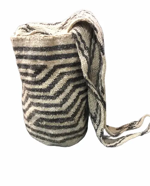 Mochila Arhuaca Pequeña con Diferentes Diseños.
