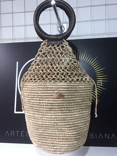 Bolso de Fique con Asa de Cuero Artesanal