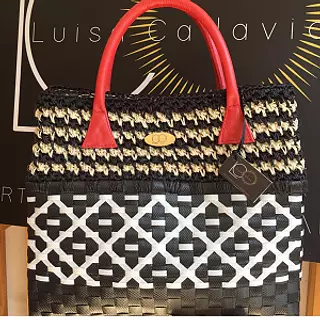 Bolso de Fique y Zuncho Artesanal.