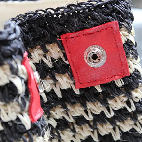 Bolso de Fique y Zuncho Artesanal.