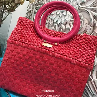 Bolso de Fique y Zuncho Color Rojo Artesanal.