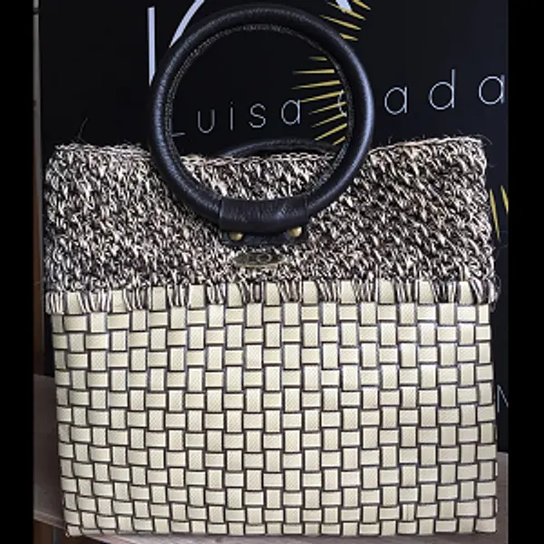 Bolso de Fique y Zuncho Color Beige y Café Artesanal.