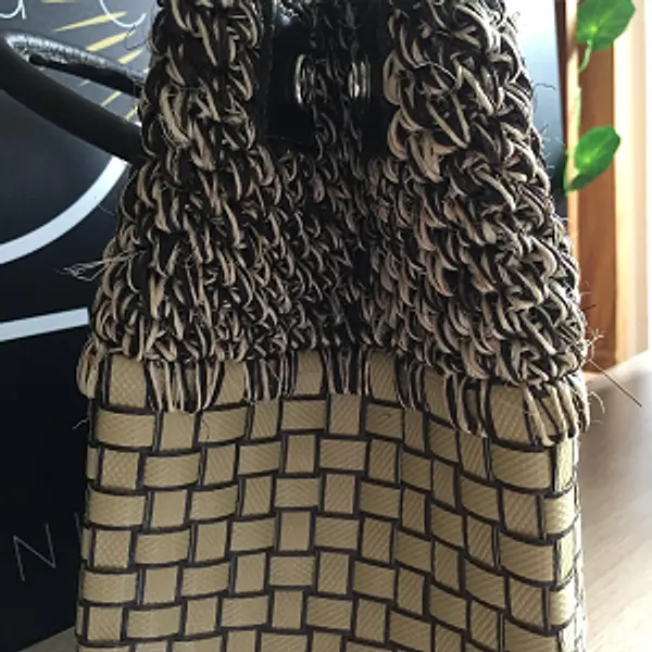 Bolso de Fique y Zuncho Color Beige y Café Artesanal.